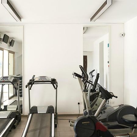 Finikoudes Luxury Apartments Ларнака Екстериор снимка