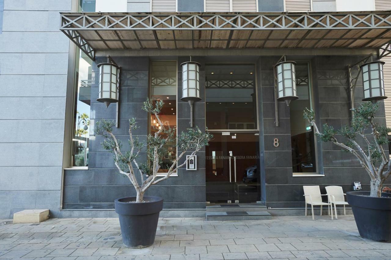 Finikoudes Luxury Apartments Ларнака Екстериор снимка