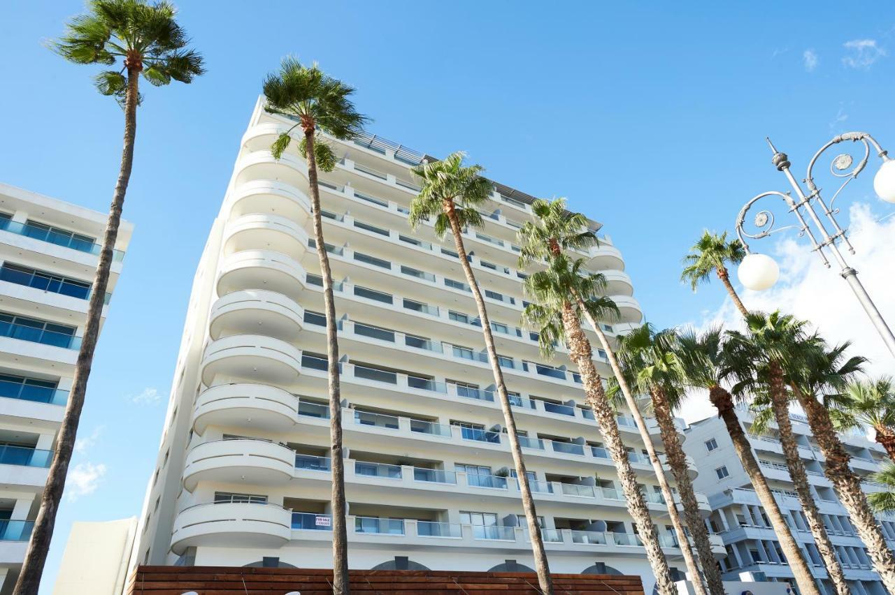 Finikoudes Luxury Apartments Ларнака Екстериор снимка